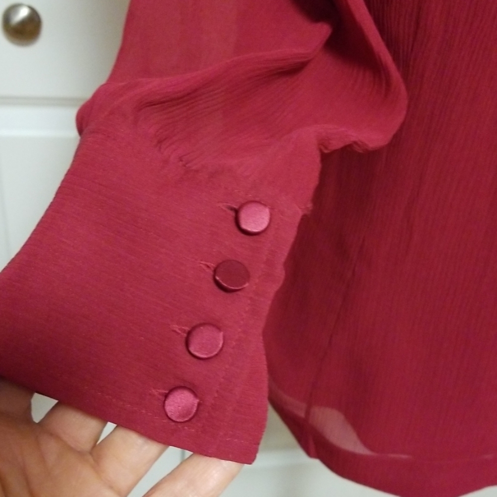 Blouse - Picture 4 of 8